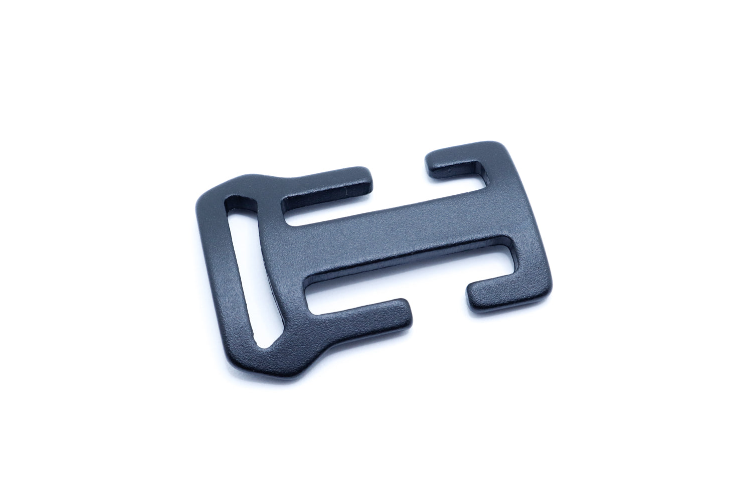 Lightweight aluminum sternum strap adjuster compatible with 20mm webbing for for DIY sewing projects, and MYOG.