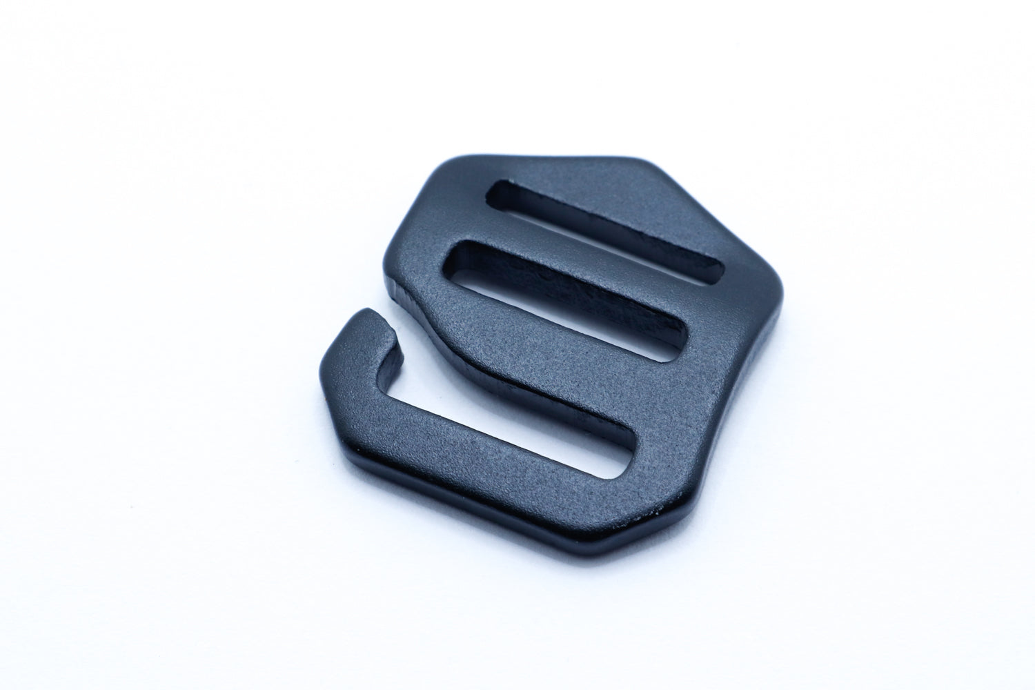 Close-up of Viking Dual Hook showcasing its dual-hook design