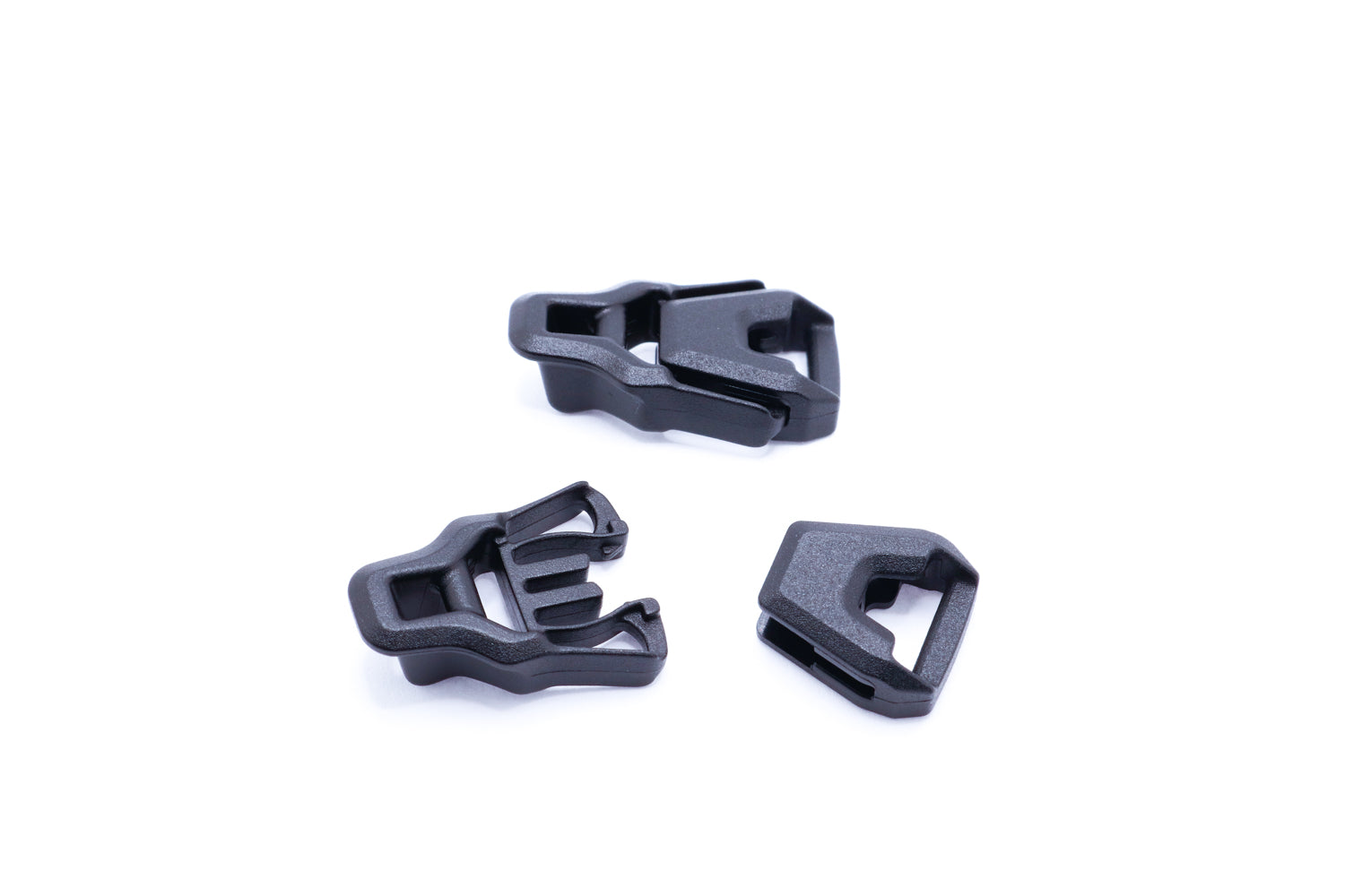 Plastic Hardware