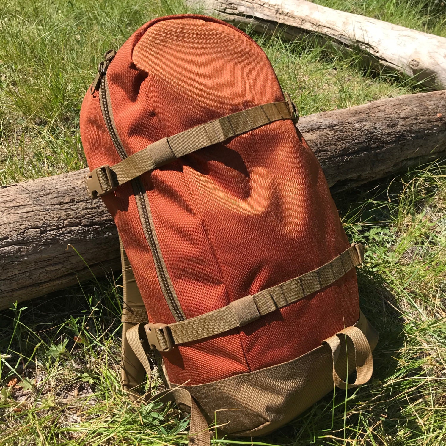 DIY sewing pattern for a backpack to make your own gear (MYOG)