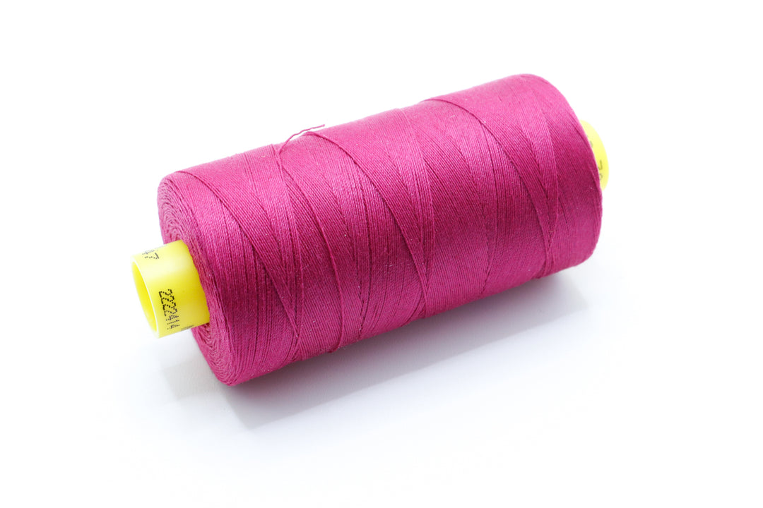 MARA 70 sewing thread in fuchsia for bag making and other sewing projects