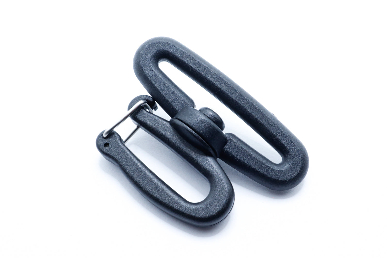 Gate keeper swivel hook for outdoor gear sewing projects